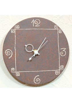 Zegar brązowy z białym wzorem