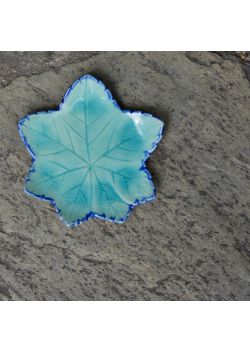 Mapple leaf saucer turquoise 11cm