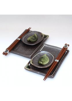Sushi set brown and green
