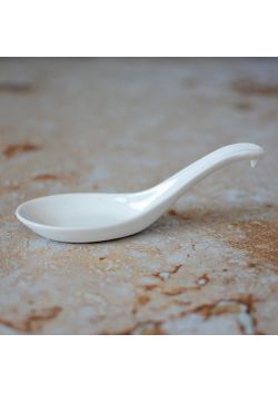 Renge spoon white made of porcelain